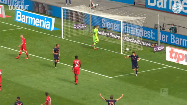 Müller makes history with record-breaking assist vs Leverkusen